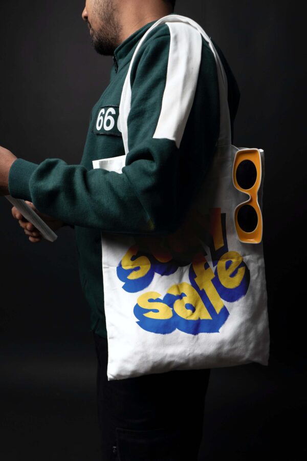 Bazzaro Stay Safe Tote Bag without zipper by Bazzaro