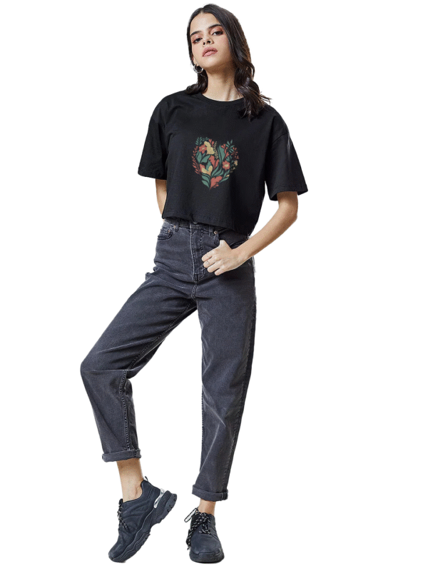 printed crop tops Bazzaro Express Yourself: Bold & Beautiful Printed Crop Top