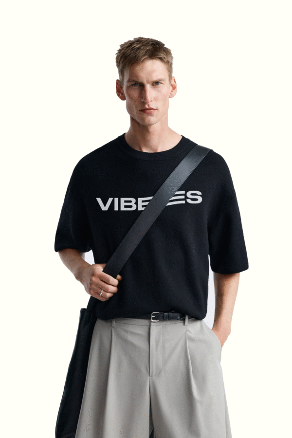 Bazzaro Men Oversized T-shirt With Vibes Only Design