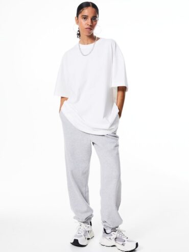 Photo 6093902610240223426 Y 2.jpg