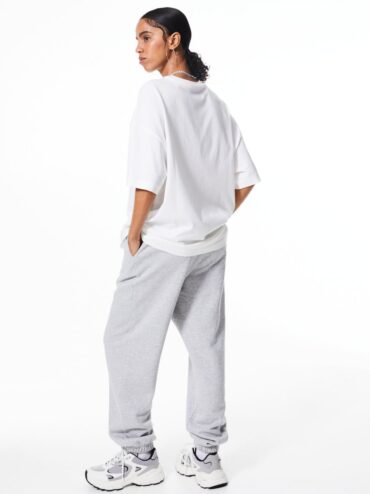 Photo 6093902610240223427 Y 1.jpg